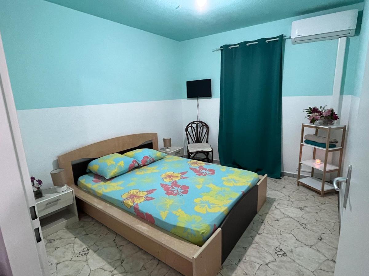Chambre D'Hote A 5Mn De L'Aeroport Лес Абимес Екстериор снимка